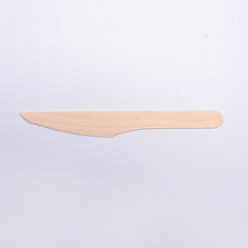 Wooden tableware